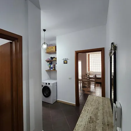 Eni & Kei Seaside Retreat Apartment *